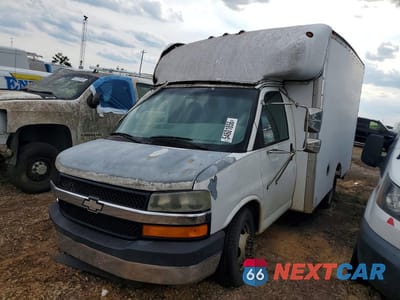 2004 CHEVROLET EXPRESS G3500 1GBJG31U041224215 - główne zdjęcie licytacji z USA - miniatura