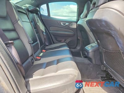 Zdjęcie 10 z 12 samochodu: 2019 VOLVO S60 T6 R-DESIGN VIN:7JRA22TM3KG007030 - miniatura
