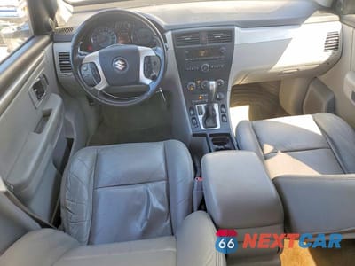 Zdjęcie 8 z 12 samochodu: 2008 SUZUKI XL7 LUXURY VIN:2S3DA417386118145 - miniatura