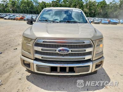 Piąte zdjęcie samochodu w środku: 2017 FORD F150 SUPERCREW VIN:1FTEW1CG0HFA00334 - miniatura