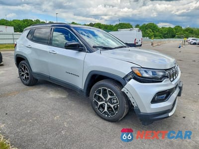 Czwarte zdjęcie samochodu z boku: 2026 JEEP COMPASS LIMITED VIN:3C4NJDCN1TT186589 - miniatura
