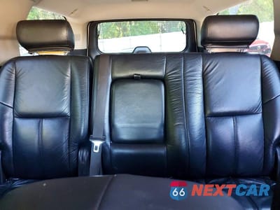 Zdjęcie 10 z 13 samochodu: 2007 CHEVROLET SUBURBAN C1500 VIN:3GNFC16077G239346 - miniatura