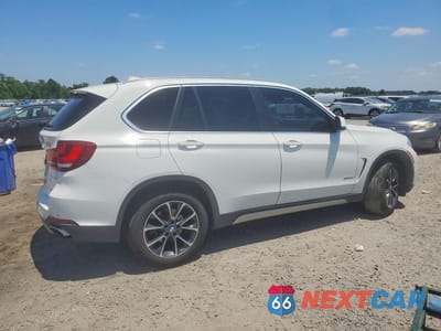 Trzecie zdjęcie samochodu z tyłu: 2018 BMW X5 XDRIVE35I VIN:5UXKR0C50J0Y04580 - miniatura