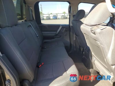 Zdjęcie 10 z 12 samochodu: 2014 NISSAN TITAN PRO-4X VIN:1N6BA0EC7EN511205 - miniatura