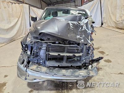 Piąte zdjęcie samochodu w środku: 2019 RAM 1500 CLASSIC TRADESMAN VIN:1C6RR7FG2KS675549 - miniatura