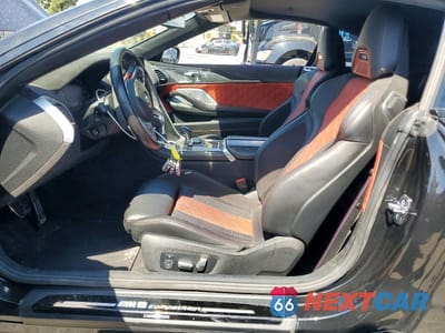 Zdjęcie 7 z 12 samochodu: 2023 BMW M8 VIN:WBSDZ0C0XPCM22524 - miniatura