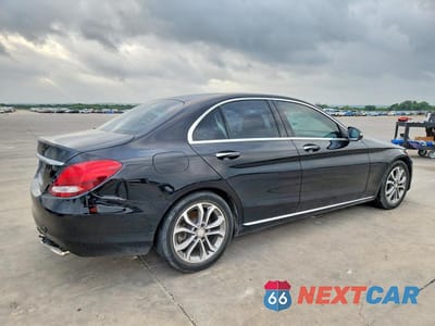 Trzecie zdjęcie samochodu z tyłu: 2017 MERCEDES-BENZ C 300 VIN:WDDWF4JB9HR234618 - miniatura