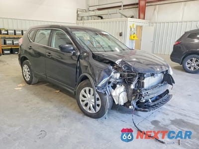 Czwarte zdjęcie samochodu z boku: 2016 NISSAN ROGUE S VIN:JN8AT2MV1GW152801 - miniatura