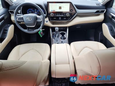 Zdjęcie 8 z 13 samochodu: 2024 TOYOTA HIGHLANDER LIMITED VIN:5TDKDRBH5RS559770 - miniatura