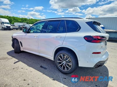 Drugie zdjęcie samochodu z przodu: 2026 BMW X5 M60I VIN:5UX33EU06T9384229 - miniatura
