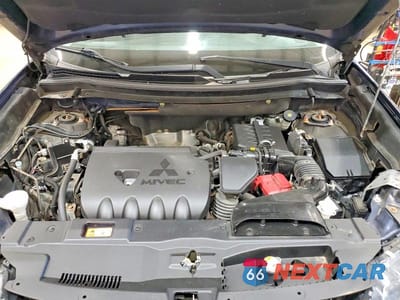 Zdjęcie 12 z 13 samochodu: 2017 MITSUBISHI OUTLANDER SE VIN:JA4AZ3A39HZ056542 - miniatura