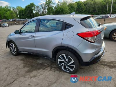 Drugie zdjęcie samochodu z przodu: 2019 HONDA HR-V SPORT VIN:3CZRU6H16KG722741 - miniatura