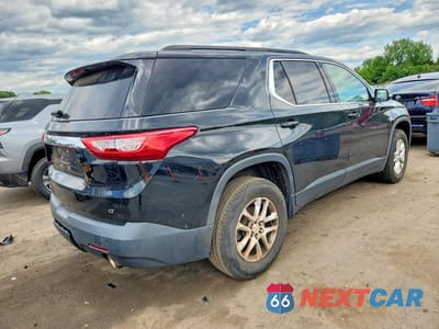 Trzecie zdjęcie samochodu z tyłu: 2019 CHEVROLET TRAVERSE LT VIN:1GNEVGKW6KJ152807 - miniatura