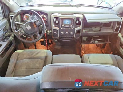 Zdjęcie 8 z 13 samochodu: 2013 RAM 1500 SLT VIN:1C6RR7GT7DS651326 - miniatura