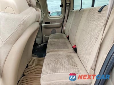 Zdjęcie 10 z 13 samochodu: 2001 FORD F150 VIN:1FTRX17W31NA59552 - miniatura