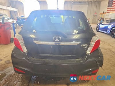 Zdjęcie 6 z 12 samochodu: 2013 TOYOTA YARIS 5-DOOR LE VIN:JTDKTUD31DD549426 - miniatura