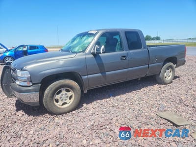 2000 CHEVROLET SILVERADO K1500 1GCEK19T3YE104726 - główne zdjęcie licytacji z USA - miniatura