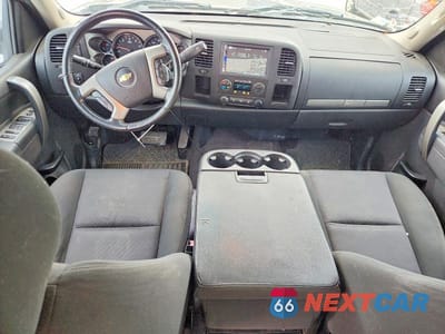 Zdjęcie 8 z 12 samochodu: 2012 CHEVROLET SILVERADO C1500 LT VIN:3GCPCSE03CG257728 - miniatura