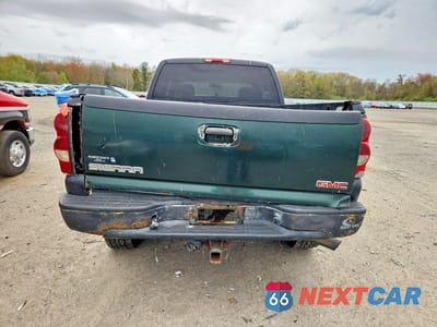 Zdjęcie 6 z 12 samochodu: 2004 CHEVROLET SILVERADO K2500 HEAVY DUTY VIN:1GCHK29U94E355434 - miniatura