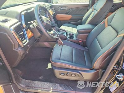 Zdjęcie 7 z 12 samochodu: 2025 GMC CANYON AT4 VIN:1GTP2DEK9S1228893 - miniatura