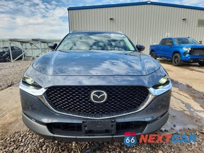 Piąte zdjęcie samochodu w środku: 2024 MAZDA CX-30 PREFERRED VIN:3MVDMBCM5RM645767 - miniatura