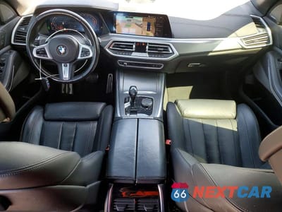 Zdjęcie 8 z 13 samochodu: 2021 BMW X5 SDRIVE 40I VIN:5UXCR4C04M9G33559 - miniatura