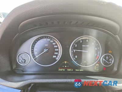 Zdjęcie 9 z 13 samochodu: 2015 BMW X3 XDRIVE28I VIN:5UXWX9C53F0D44238 - miniatura