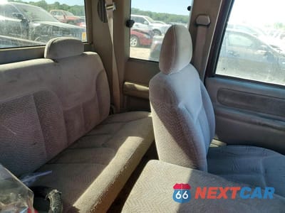 Zdjęcie 10 z 11 samochodu: 1995 CHEVROLET SILVERADO 1500 VIN:2GCEC19K3S1252775 - miniatura