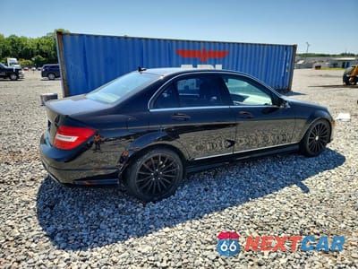 Trzecie zdjęcie samochodu z tyłu: 2012 MERCEDES-BENZ C 250 VIN:WDDGF4HB9CA614303 - miniatura