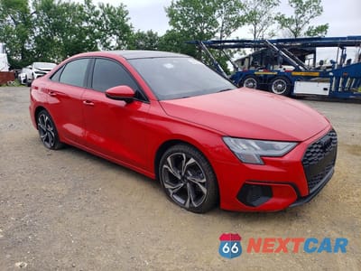 Czwarte zdjęcie samochodu z boku: 2022 AUDI A3 PREMIUM VIN:WAUGUDGY9NA105575 - miniatura