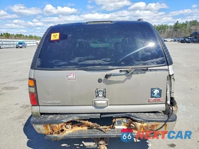 Zdjęcie 6 z 13 samochodu: 2004 GMC YUKON XL K1500 VIN:3GKFK16T44G335103 - miniatura