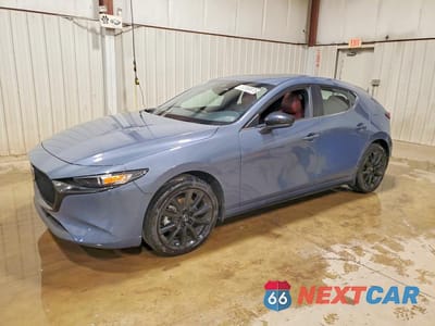 2023 MAZDA 3 PREFERRED JM1BPBLM5P1612262 - główne zdjęcie licytacji z USA - miniatura
