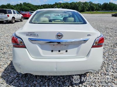 Zdjęcie 6 z 12 samochodu: 2015 NISSAN ALTIMA 2.5 SL VIN:1N4AL3AP2FN903566 - miniatura