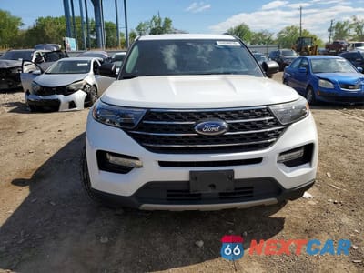 Piąte zdjęcie samochodu w środku: 2020 FORD EXPLORER XLT VIN:1FMSK7DH0LGB29150 - miniatura