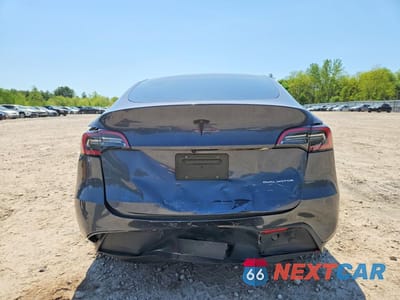 Zdjęcie 6 z 12 samochodu: 2023 TESLA MODEL Y VIN:7SAYGDEE2PF760102 - miniatura