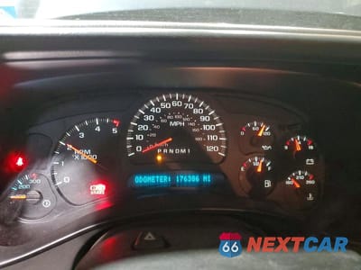 Zdjęcie 9 z 12 samochodu: 2007 CHEVROLET SILVERADO K2500 HEAVY DUTY VIN:1GCHK23D87F161758 - miniatura
