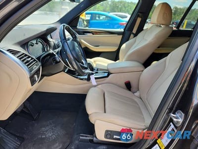 Zdjęcie 7 z 13 samochodu: 2019 BMW X3 SDRIVE30I VIN:5UXTR7C58KLR52361 - miniatura