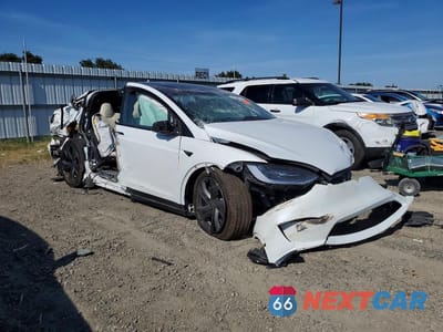 Czwarte zdjęcie samochodu z boku: 2026 TESLA MODEL X VIN:7SAXCDE57TF480340 - miniatura