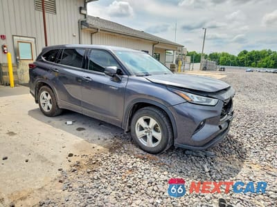 Czwarte zdjęcie samochodu z boku: 2020 TOYOTA HIGHLANDER HYBRID LE VIN:5TDBBRCH2LS513129 - miniatura