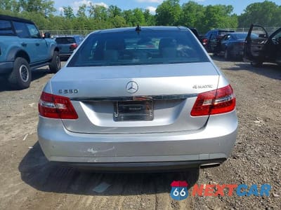 Zdjęcie 6 z 13 samochodu: 2011 MERCEDES-BENZ E 550 4MATIC VIN:WDDHF9AB0BA447856 - miniatura