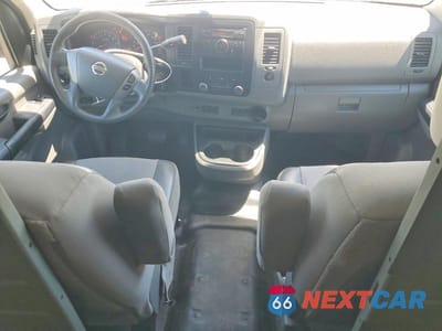 Zdjęcie 8 z 12 samochodu: 2016 NISSAN NV 1500 S VIN:1N6BF0KM9GN809899 - miniatura