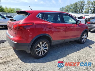 Trzecie zdjęcie samochodu z tyłu: 2018 NISSAN ROGUE SPORT S VIN:JN1BJ1CR0JW284026 - miniatura