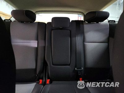 Zdjęcie 19 z 26 samochodu: 2017 FORD ESCAPE SE VIN:1FMCU9G9XHUE31388 - miniatura