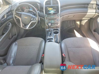 Zdjęcie 8 z 12 samochodu: 2015 CHEVROLET MALIBU 2LT VIN:1G11D5SL0FF180480 - miniatura