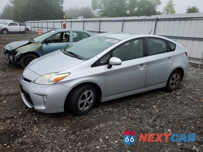 2013 TOYOTA PRIUS THREE JTDKN3DU6D0346987 - główne zdjęcie licytacji z USA - miniatura