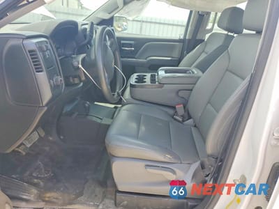 Zdjęcie 7 z 12 samochodu: 2018 CHEVROLET SILVERADO K1500 VIN:1GCVKNEC6JZ239162 - miniatura
