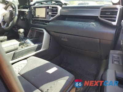 Zdjęcie 8 z 11 samochodu: 2026 TOYOTA TUNDRA SR5 VIN:5TFLA5DB7TX363894 - miniatura