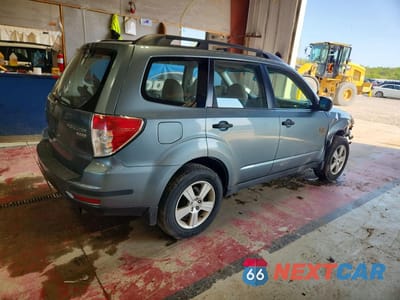 Trzecie zdjęcie samochodu z tyłu: 2011 SUBARU FORESTER 2.5X VIN:JF2SHABC8BH722434 - miniatura