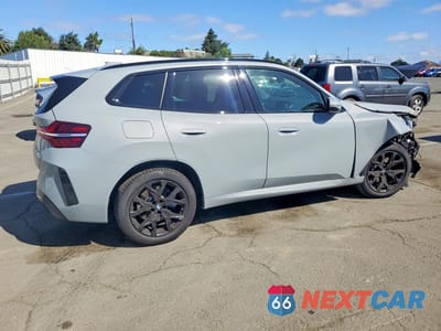 Trzecie zdjęcie samochodu z tyłu: 2026 BMW X3 30 XDRIVE VIN:5UX53GP00T9228137 - miniatura