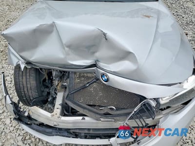 Zdjęcie 11 z 12 samochodu: 2016 BMW 320 XI VIN:WBA8E5G59GNU20482 - miniatura